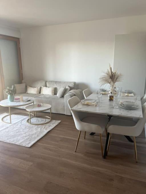 Appartement Luxueux Au Coeur De Rijsel Buitenkant foto
