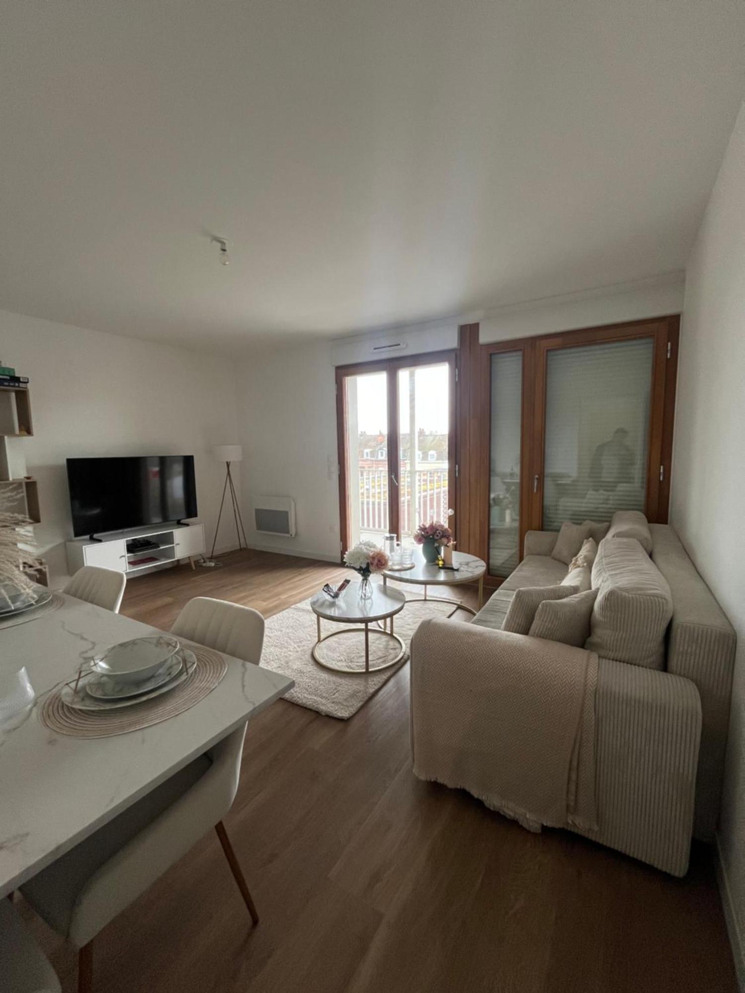 Appartement Luxueux Au Coeur De Rijsel Buitenkant foto