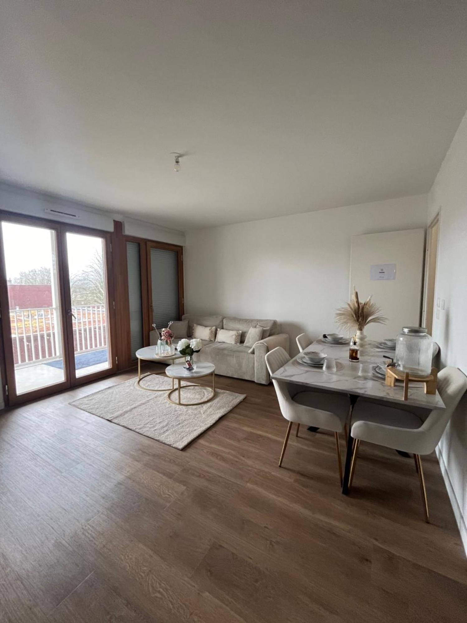 Appartement Luxueux Au Coeur De Rijsel Buitenkant foto